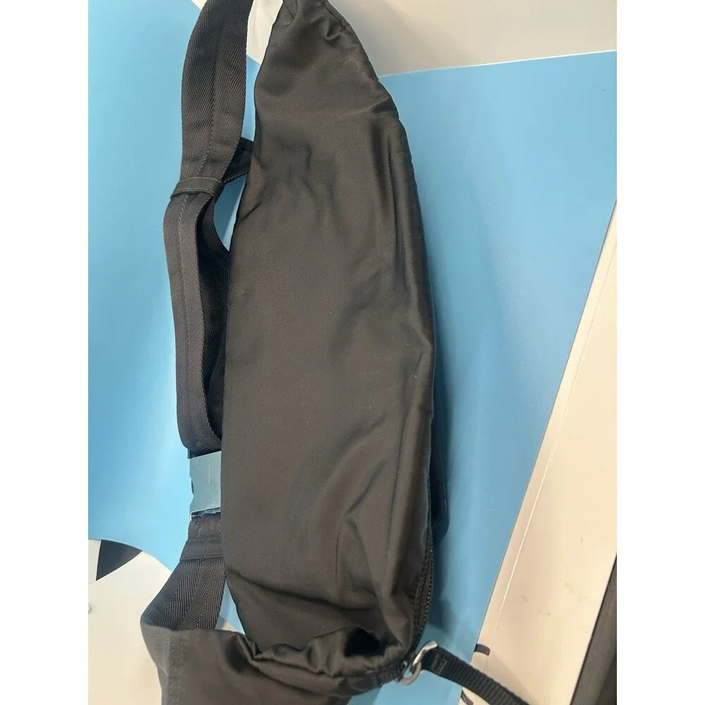 Prada marsupio tessuto